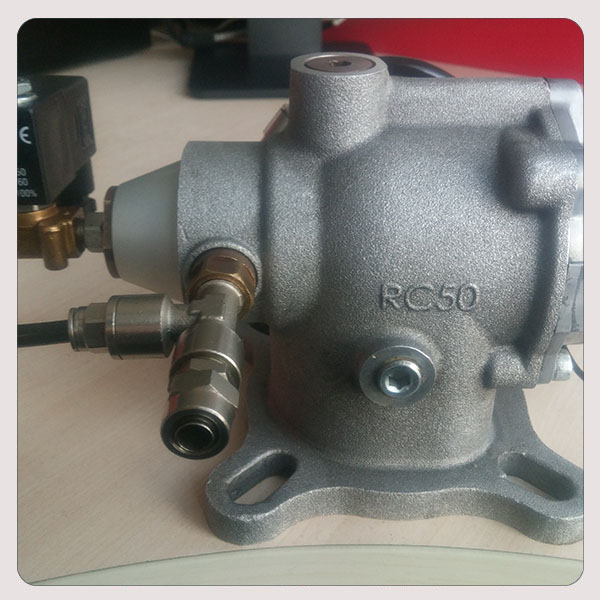1622878682进气阀RC50